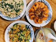 -优护优家Ucare月嫂育儿嫂陪伴师(静安店)