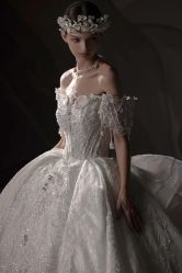 -欣薇婚纱(新源乐汇城店)