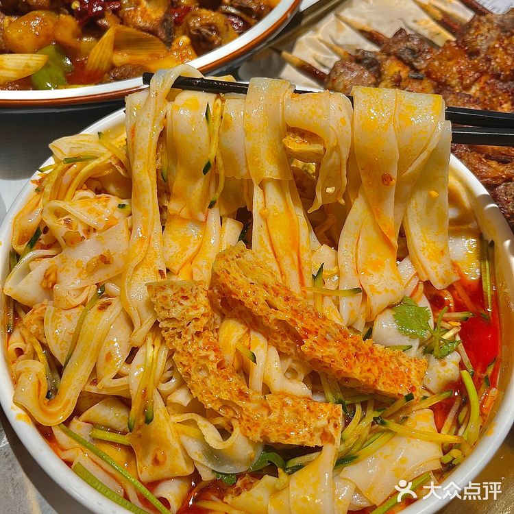 在长沙砂子塘!关于我在长沙吃到唯一想推荐的新疆菜馆子!