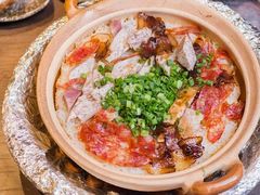 腊味煲仔饭-享润四季椰子鸡音乐主题餐厅(晋江万达店)