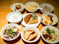 -龙抄手食府(浣花北路店)