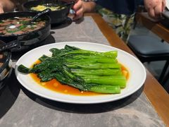 -莱莱小笼·乔艾