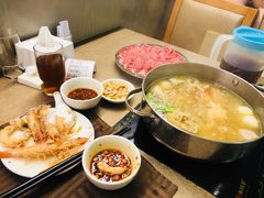 手切本地特级靚牛肉-金海阁海鲜火锅