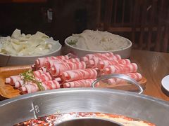 -佬土鹅肠火锅(解放路店)
