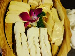 -滇釜火锅·能喝汤的火锅(车公庄店)