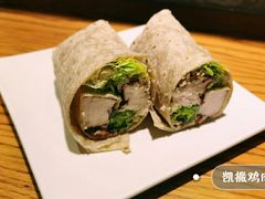 凯撒鸡肉卷-星巴克(来福士办公楼店)