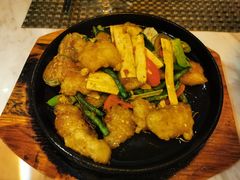 -华凌牛庄西餐厅(乌鲁木齐华凌美爵大饭店)