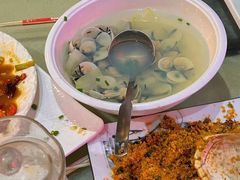 -三亚火车头万人海鲜广场