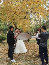 点击看大图 -现代经典婚纱摄影