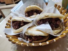 -闫家驴肉老店(华电一校店)