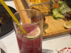 -ins森林童话餐厅coffee&bistro