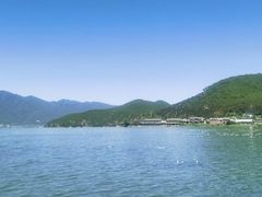 -泸沽肴(泸沽湖大洛水村农村信用社旁店)