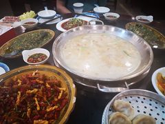 -老来福·非遗酸汤兔(凯旋路店)