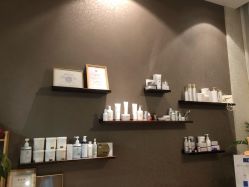 -JNK皮肤管理中心