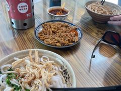 -再回首鸡肉米线(人民路一店)