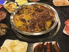 -邓莽子老火锅(中兴路总店)