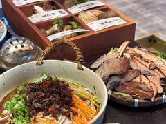 -芸鲜季·云南野生菌餐厅· 云南风物味研社(闵行店)