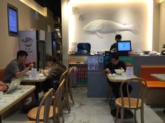 大堂-凯峰鱼汤米线(金利達店)