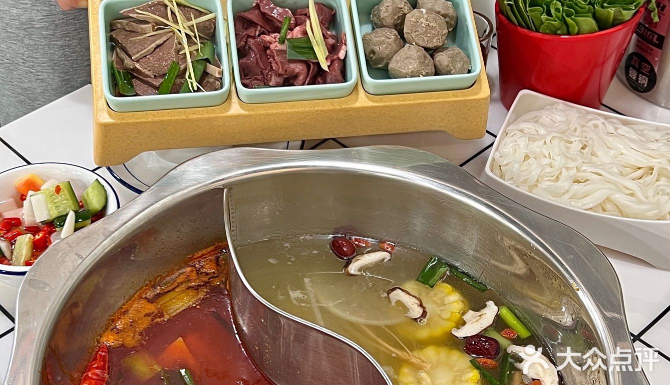 感谢柳州本地人带路！！味道真的很柳州…….