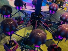 -青岛嘉年华主题乐园