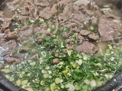 -乐山食古香跷脚牛肉