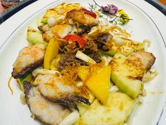 -鸿星花园酒家(银亿家园店)