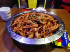 鸡爪煲-胖哥俩肉蟹煲(湖滨银泰in77店)