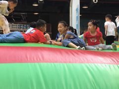 -蒙特利亲子乐园