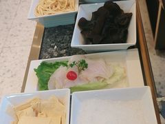 -一席地·本地鸡窝·杭帮鸡火锅(萧山银隆百货店)