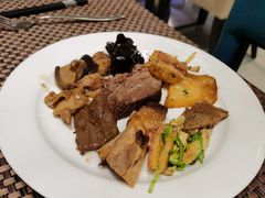 -上海滴水湖皇冠假日酒店