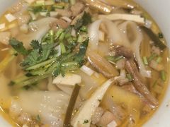 刀削面-弘雅饭店