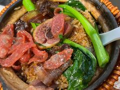 招牌腊味煲仔饭-肥仔文澳门猪骨煲(南京西路店)