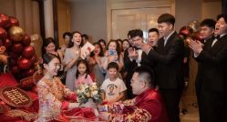 点击看大图 -挪娅婚纱摄影皇家会所