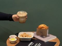 -M Stand(南京新街口金鹰店)