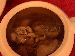 虫草花炖鸡汤-OPEN開全日自助餐厅·牛肉火锅·海鲜(佛山希尔顿酒店)