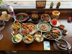 -包整·丝娃娃(一览甲秀楼风景店)