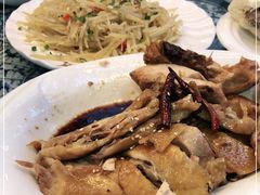 -瑞丰园庭院餐厅·白族传统家常菜