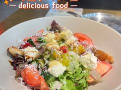 希腊沙拉-机器人火炉披萨