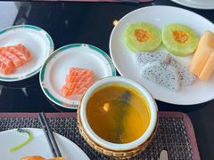 -怡豪大饭店·49楼旋转自助餐厅