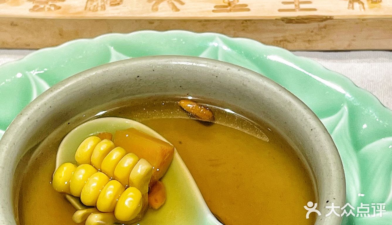把菜品当作艺术品来做的素食餐厅，还代客泊车！