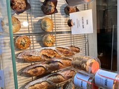 -VERIE BAKEHOUSE
