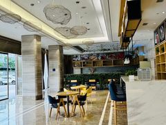 -凯里亚德酒店(深圳北站大浪商业中心店)