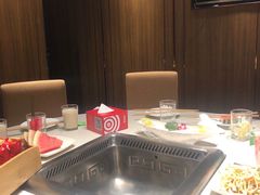 包厢-海底捞火锅鲜切牛肉主题店(长寿路店)