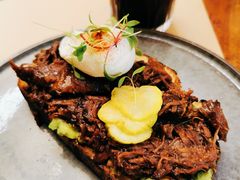 慢煮牛肉温泉蛋吐司-O'mills Sourdough Bakery&Bistro(永嘉路店)