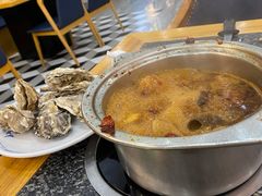 -锤头鲨毛肚海鲜烤肉自助餐厅(国购广场店)