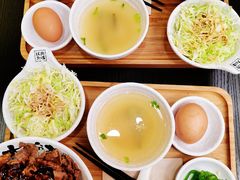 -熊吞·大碗丼烧肉饭(济宁万达广场店)