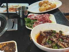 -牛味道炭火烤肉(湖前总店)