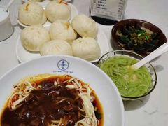 -李与白包子铺(桐梓林店)