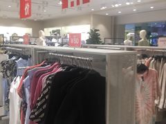 -H&M(星河城店)