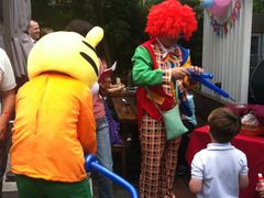 小丑登场-Geneva日内瓦餐厅(西郊宝成花苑店)